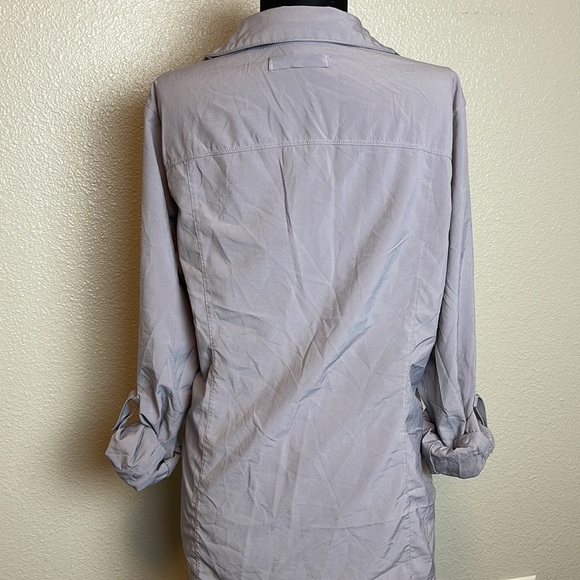 Duluth Trading Co UPF button down, Wm’s Sz Medium, gray - Picture 7 of 11